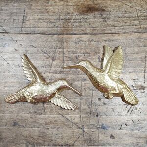 Two Vintage Homco Gold Hummingbirds Wall Art Hanging Decor Birds USA Lot